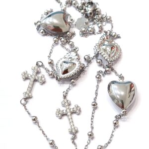Collana lunga cuori e croci con sonaglio (bianca)